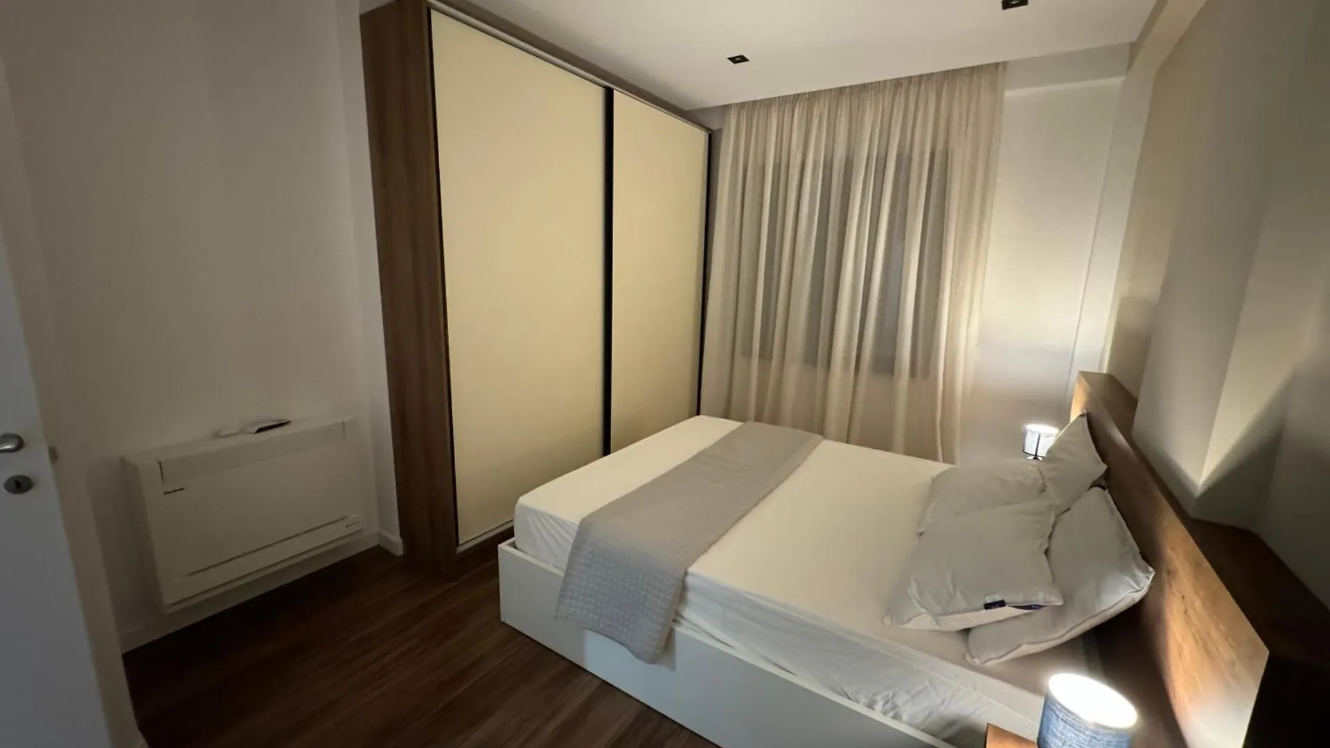 Homerent Old Bazaar 21 تيرانا ألبانيا