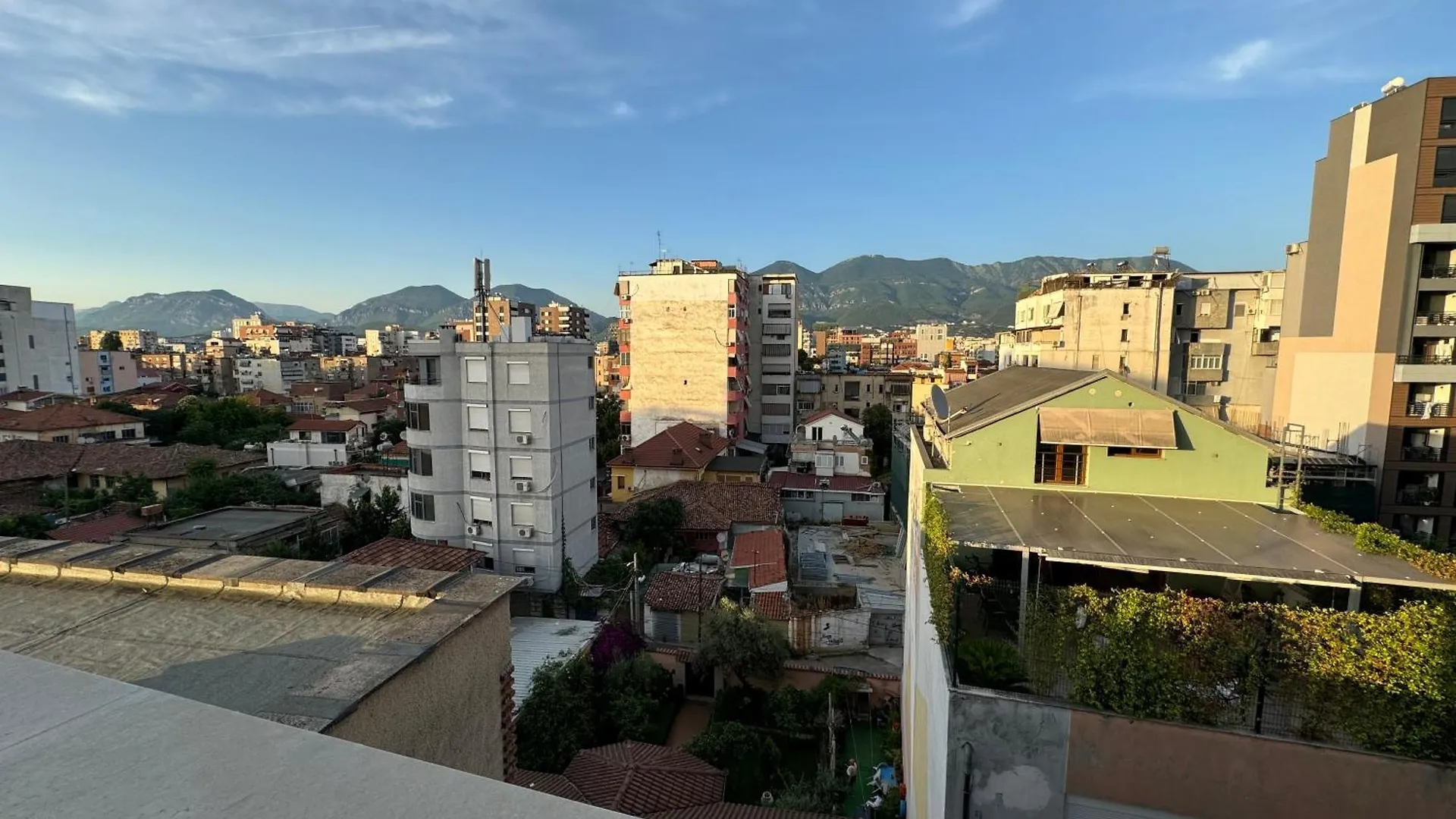 Homerent Old Bazaar 21 تيرانا 0*,  ألبانيا